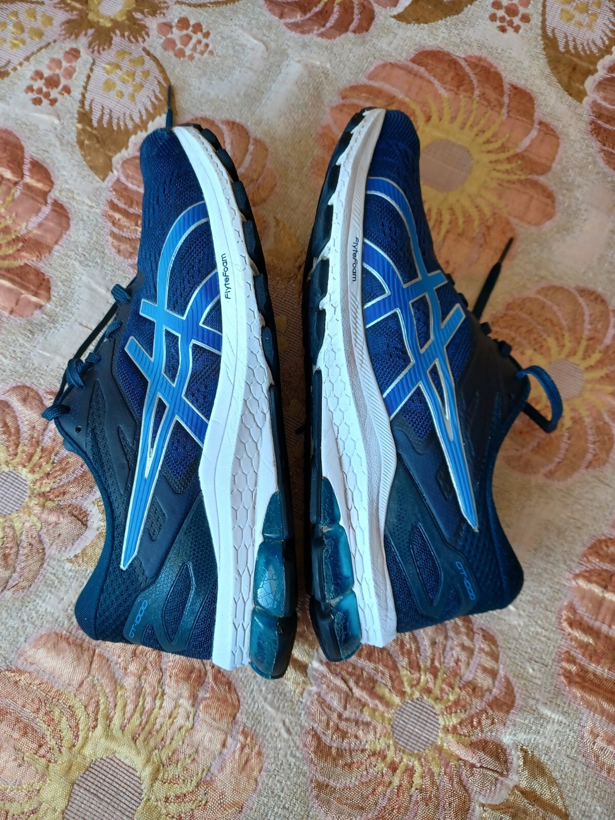 asics 44