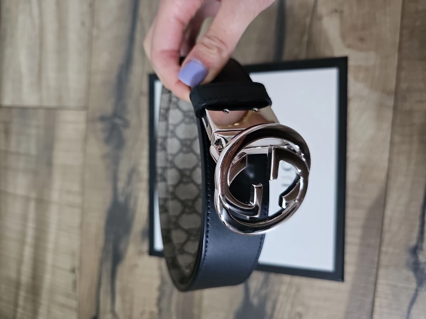 Ceinture homme Aunthetic Gucci réversible suprême logo GG