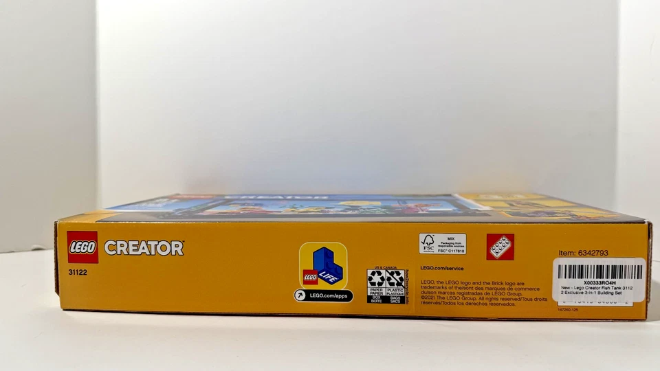 LEGO Creator 31122 Fish Tank 3in1 Set Shark Submarine Pirate NEW SEALED - Image 3 of 4