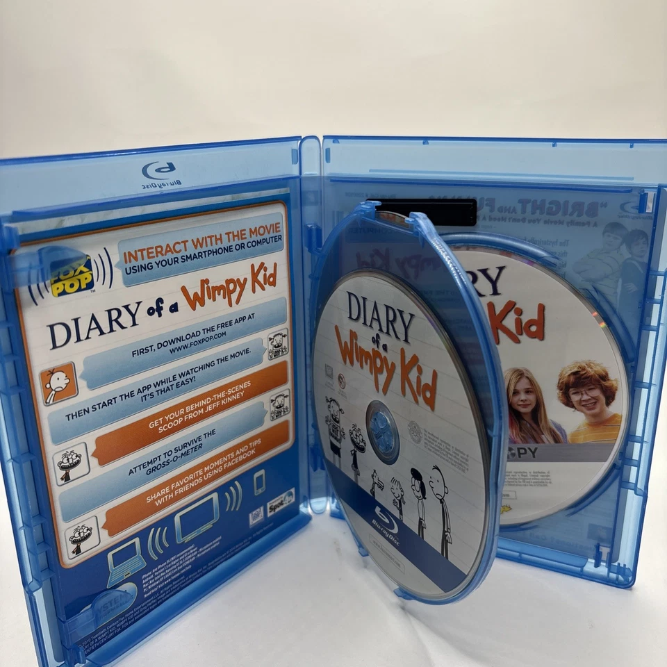 Diary of a Wimpy Kid (Blu-ray/DVD, 2010, 3-Disc Set) Movie Comedy Free Shipping - Image 3 of 4