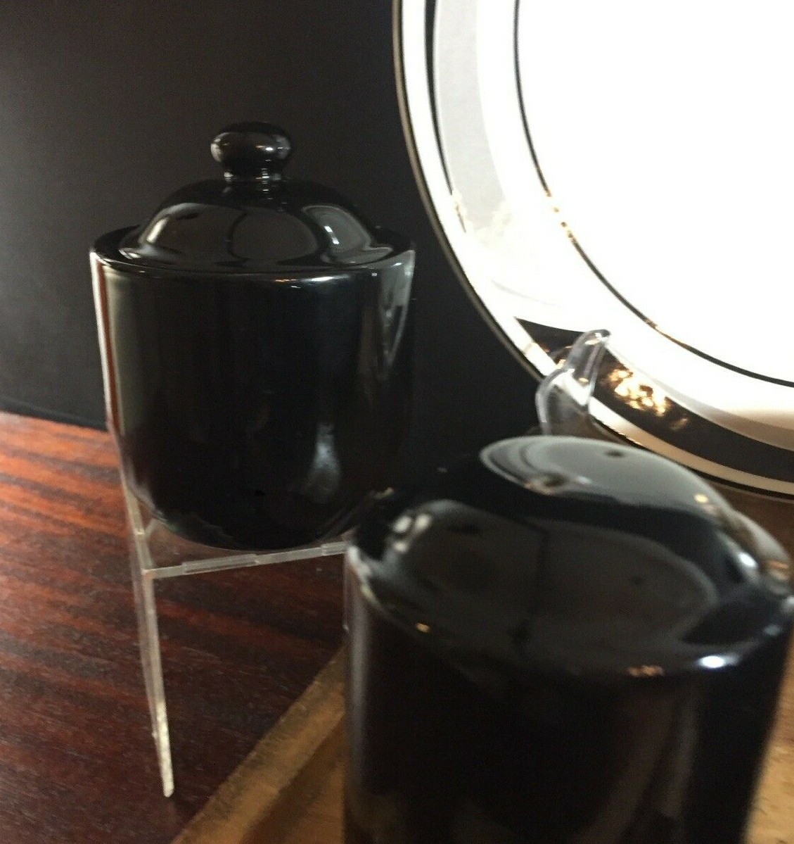 Picture 7 of 44