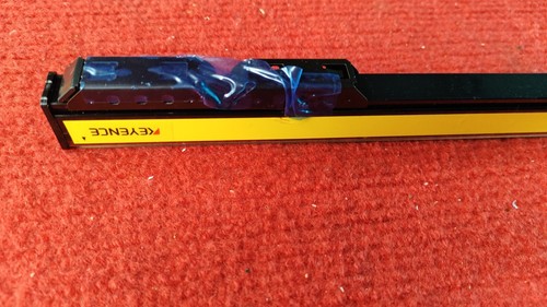 P:68 KEYENCE GL-S28SH-T Transmitter safety light grid sensor - Picture 4 of 11