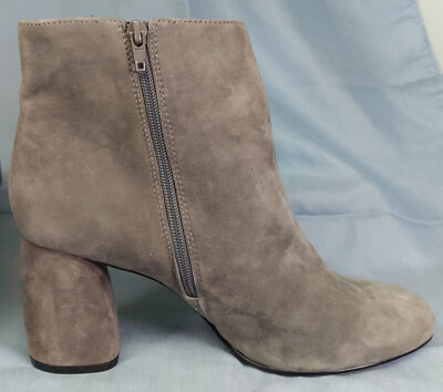 11 M NINE WEST KERRYLEEO NEW GRAY SUEDE ANKLE BOOTS! ZA1