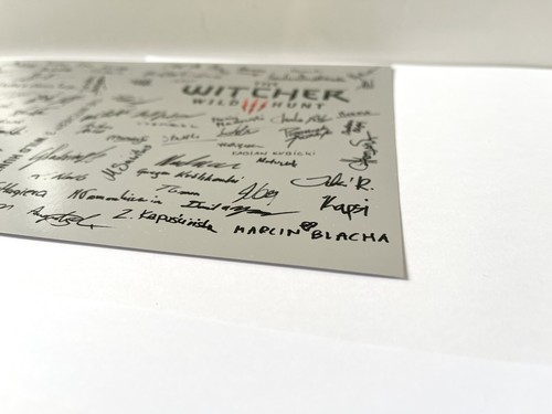 The Witcher 3 Day One Edition Limited Developer Signature Cover & Strategy Guide - Bild 14 von 24