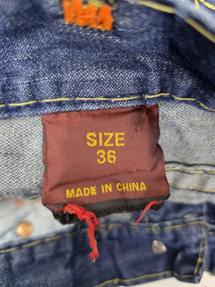 True Religion Men's Ricky Relaxed Straight Fit With Flap Blue Jeans Size 36x33 - Image 4 of 4