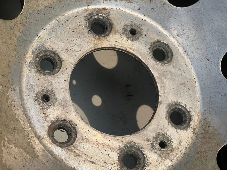 Chevrolet GMC 1979 80 81 82 83 84 85 86 87 88 89 91 RUEDA DE ALUMINIO 15x7 6on5,5 d Foto 3 de 4