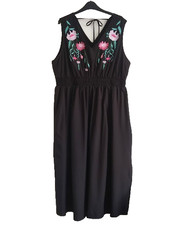 "SHEIN" Beautiful Black Embroidered Floral Midi/Maxi Dress - Size 20/22 - NEW!!!