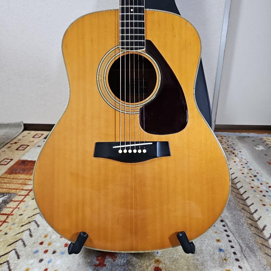 Yamaha.Fg-600 Black J Label Rare With Genuine Hard Case Safe