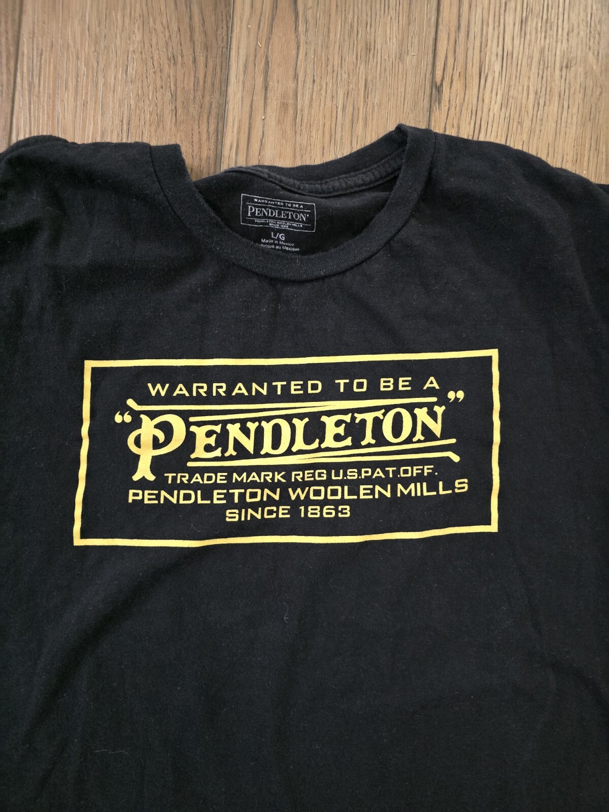 Pendleton Men's Solid Black T-Shirt Size Large 10… - image 1