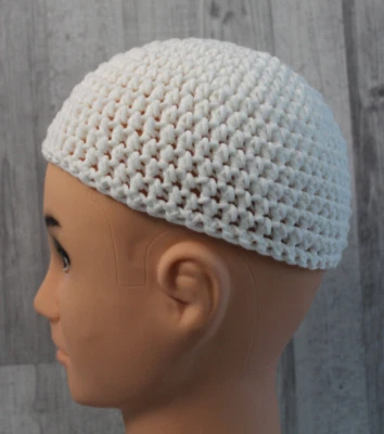 MARKENLOS Herren Mütze Mütze im DJ Ötzi Styl, gehäkelte Mütze, Kippa, ohrfrei, Handarbeit