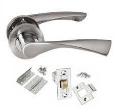 Twist Twirl door handle set with hinge and latch Duo Chrome High Quality
