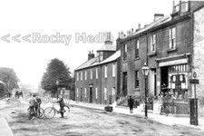 Dyy-8 Corner Shop, Laurieknowe, Maxwelltown, Dumfries, Scotland. Photo