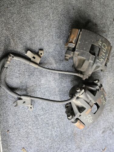 2000-2005 Cadillac Deville FRONT BRAKE CALIPER SET LEFT AND RIGHT USED OEM - Picture 1 of 5