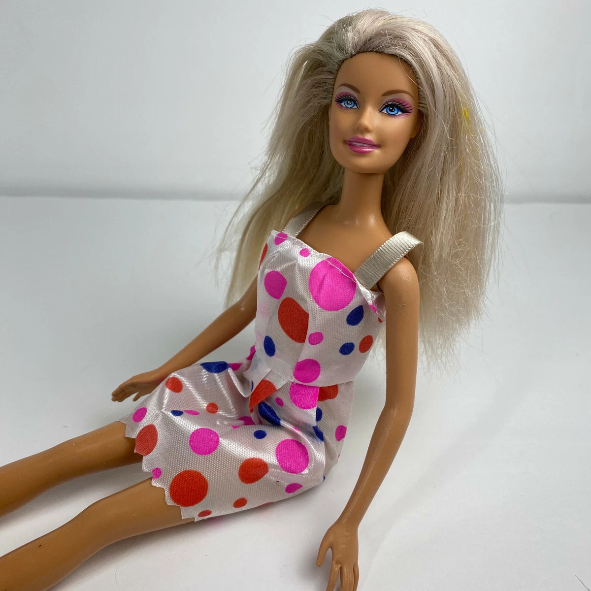 White hair online barbie doll