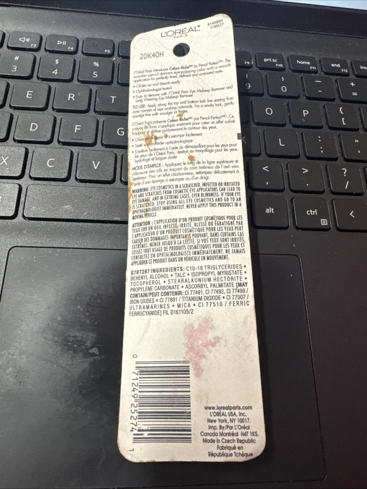 L'Oreal Colour Riche Wood Pencil Eyeliner 930 VIOLET  As Is Pkg Yellowish.Sealed - Image 3 of 4