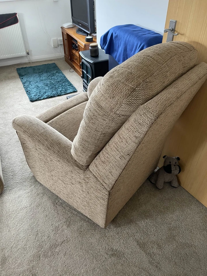 3-Piece Recliner Sofa Set, 1x Double Recliner, 1x Single Recliner, 1x Armchair - Image 3 of 4