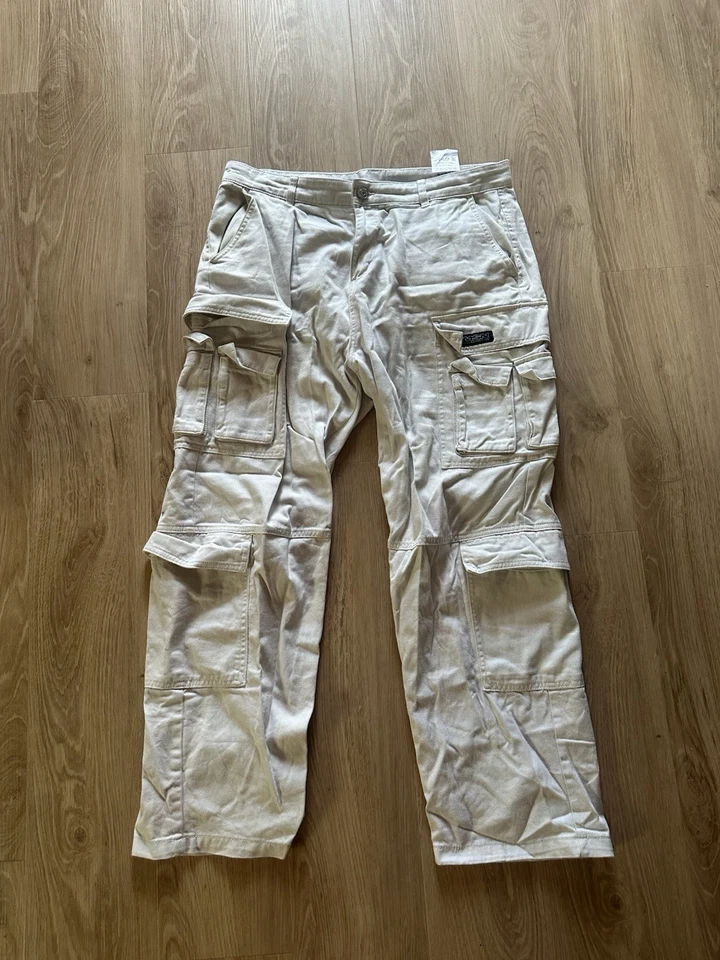 Cargo Hose in Beige in der Größe XL - Bild 1 von 3