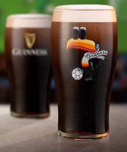 Set of 2 x Guinness Premier League Football Pint Glasses 20oz Brand New