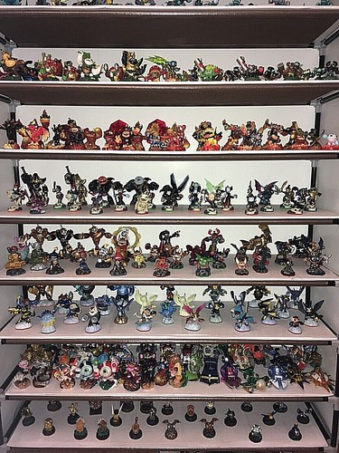 SKYLANDER SPYRO'S ADVENTURE, GIANTS, SWAP FORCE CHOOSE CHARACTER TO COMPLETE