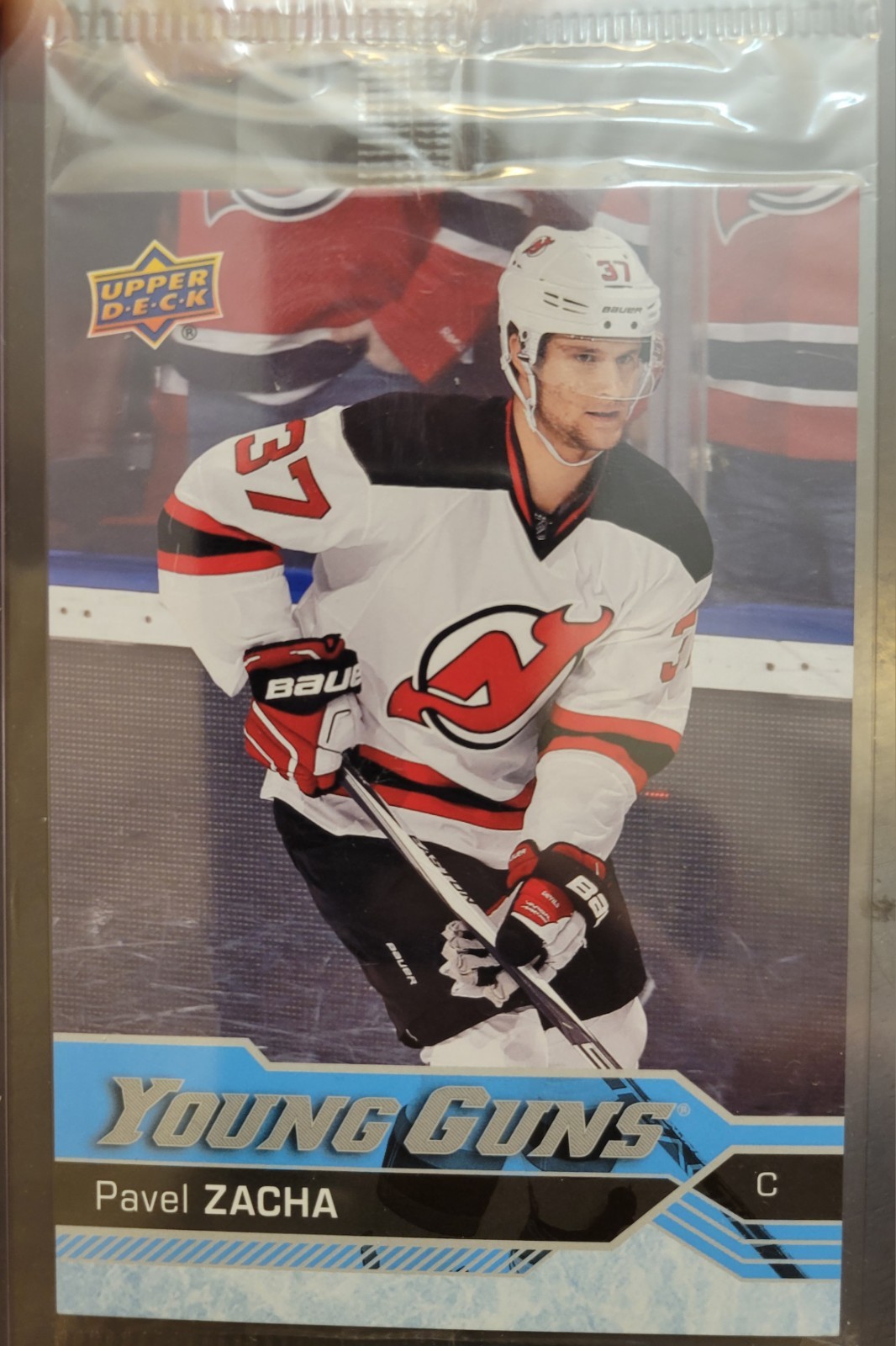 2016-17 Upper Deck Young Guns Oversized Jumbo #248 Pavel Zacha