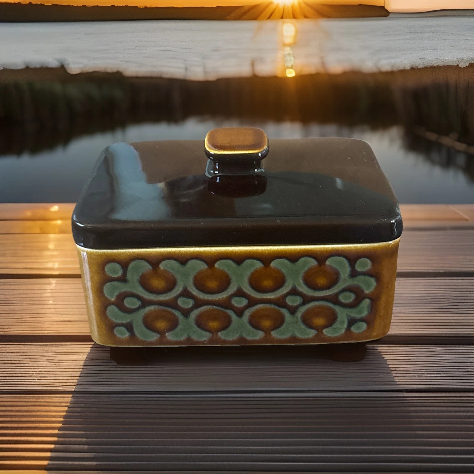 Vintage Hornsea Pottery iconic Bronte covered butter dish