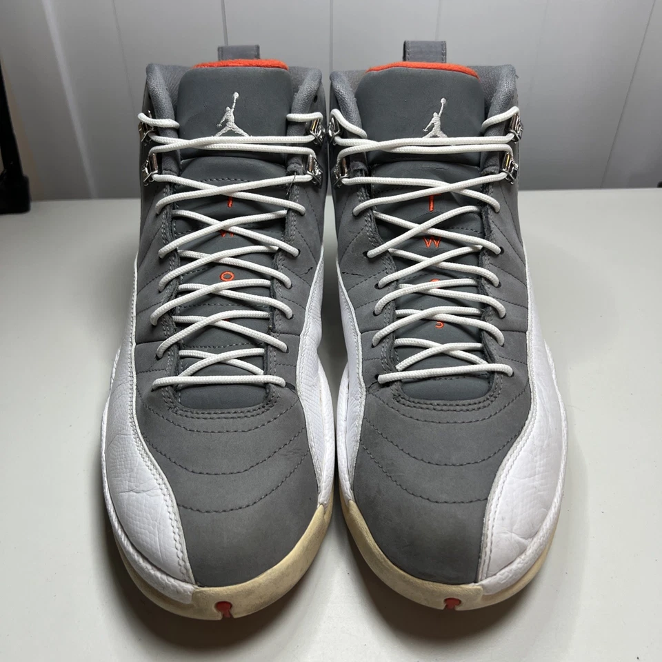Talla 11 - Air Jordan 12 Retro Cool Grey Foto 3 de 4