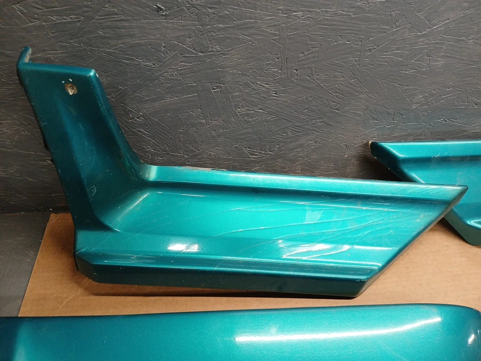 1988-1998 Chevy Pickup Truck C/k 1500 Lund Ground Effects Ext Cab 6ft Bed - Image 2 of 4