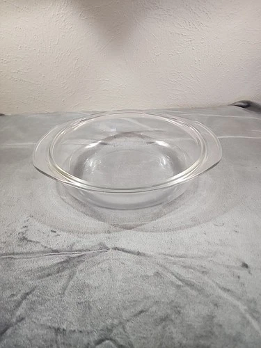 Vintage  Pyrex # 687-c 33Clear Glass  Round Handled Baking Dish -USA