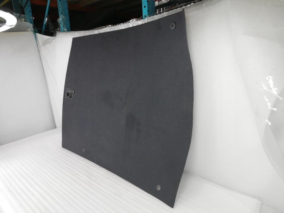 ☑️ Alfombrilla maletero trasero AUDI A6 QUATTRO 2005 CUBIERTA NEUMÁTICO DE REPUESTO OEM NEGRO Foto 3 de 4