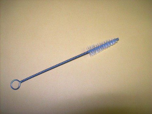 Parasol "Tube Cleaning Brush" for Red Glass Flower Feeding Tubes by PAR*A*SOL - 第 1/1 張圖片