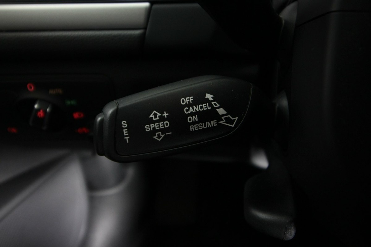 Audi A6 3,0 TDi 218 Avant S-tr. Van
