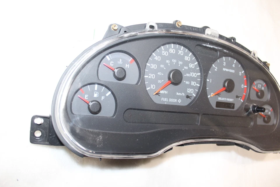 Cuadro de instrumentos Ford Mustang 94-98 VELOCÍMETRO 6 MEDIDORES Conjunto 120 MPH 192k Foto 2 de 4