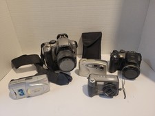Vintage Five-piece Lot Of Assorted Digital Cameras