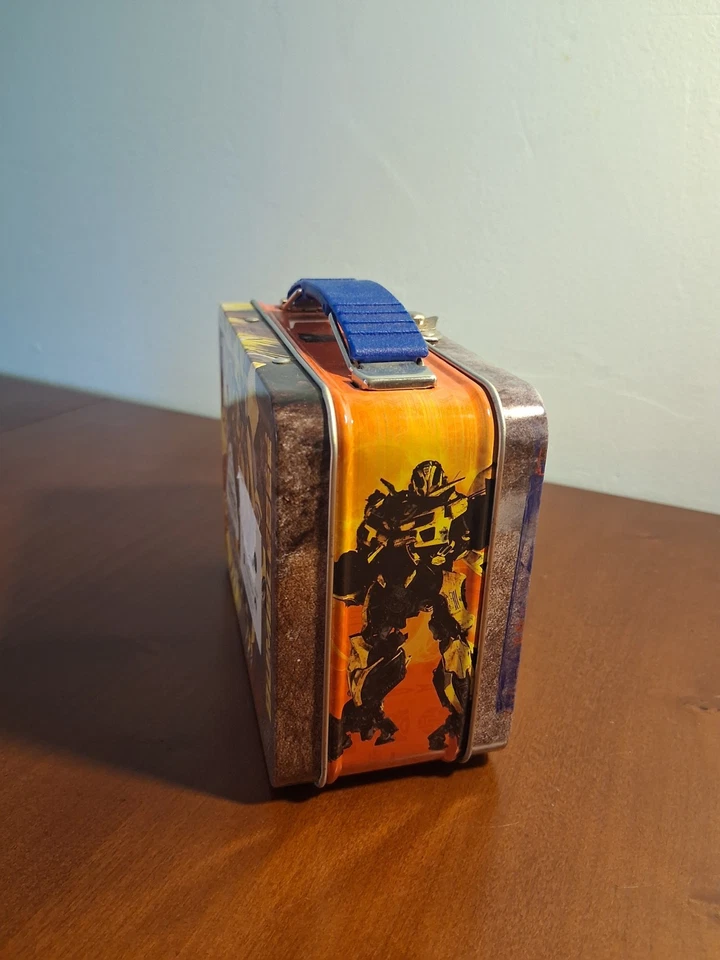 Transformers Optimus Prime & Bumblebee Tin Box Co. Collectible 2011 - Image 2 of 4