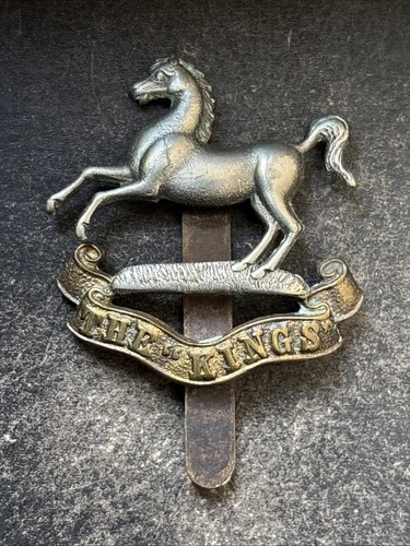 Kings Liverpool Regiment, Genuine British Army Cap Badge. WW1