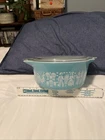 Pyrex Vintage Casserole 2 1/2 Quart.  Good Condition