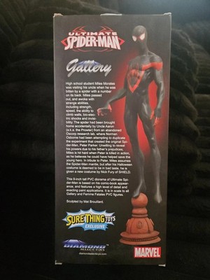 Diamond Select [6 Variations] Marvel Ultimate Spider-Man Figure-SURE THING TOYS