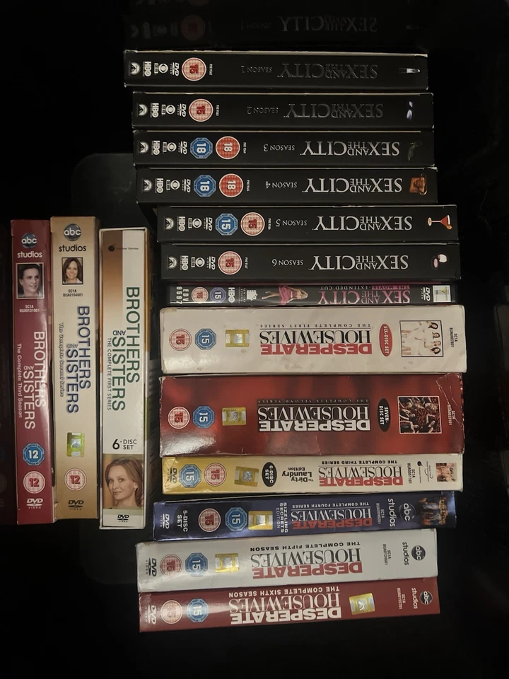 Sex In The City. Desperate Housewives. Brothers & Sisters. Box Set Bundle DVDs - Image 3 of 3