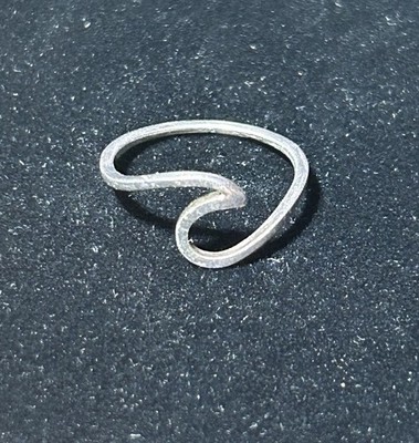 Massiver Sterling Silber Wellenring Größe 6
