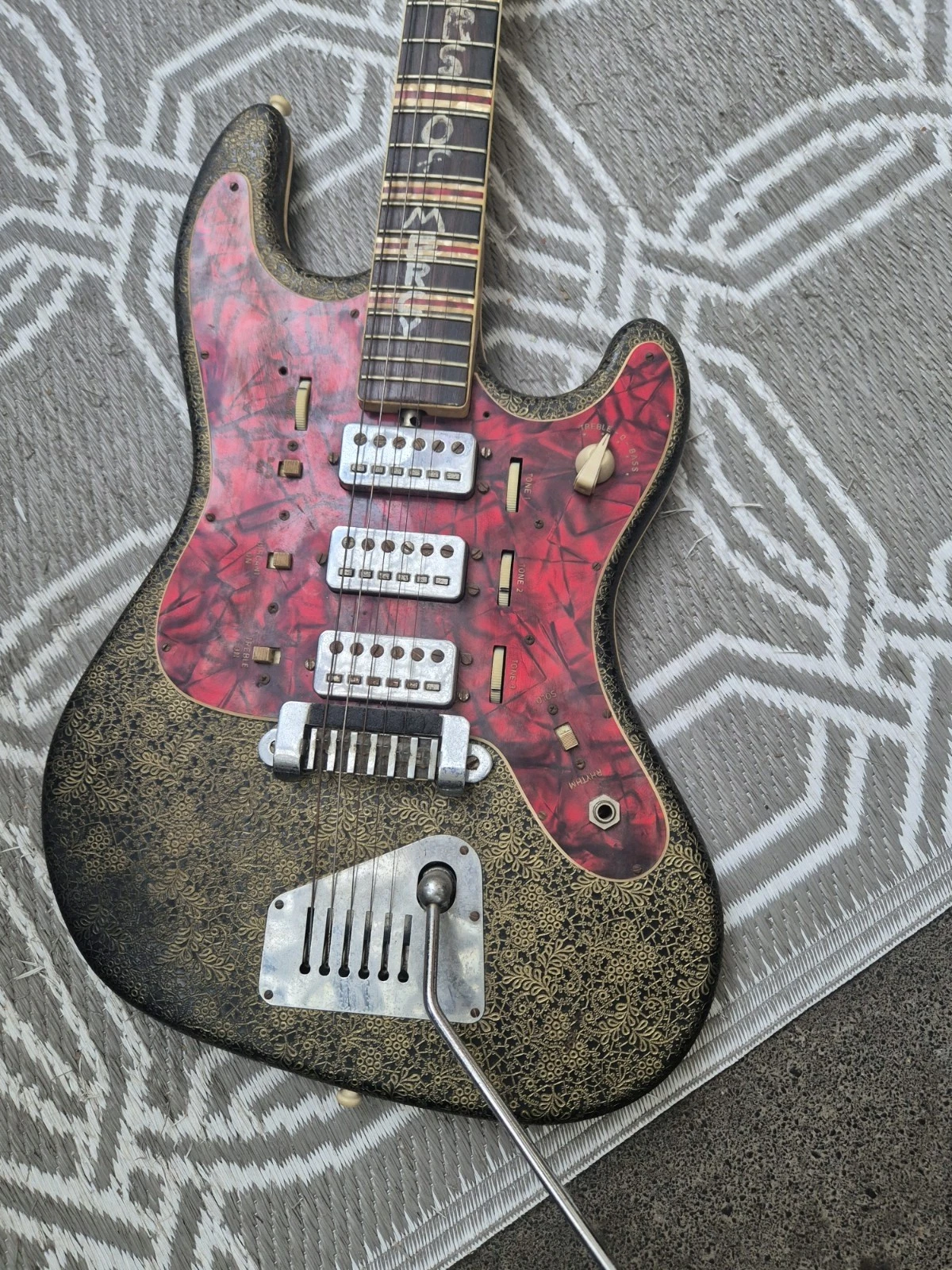 Picture 3 of 5