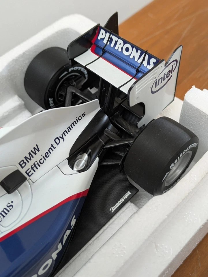 PMA Minichamps 1/18 BMW Sauber F1.09 2009 N.Hydefeld #6 modello raro - Immagine 4 di 4