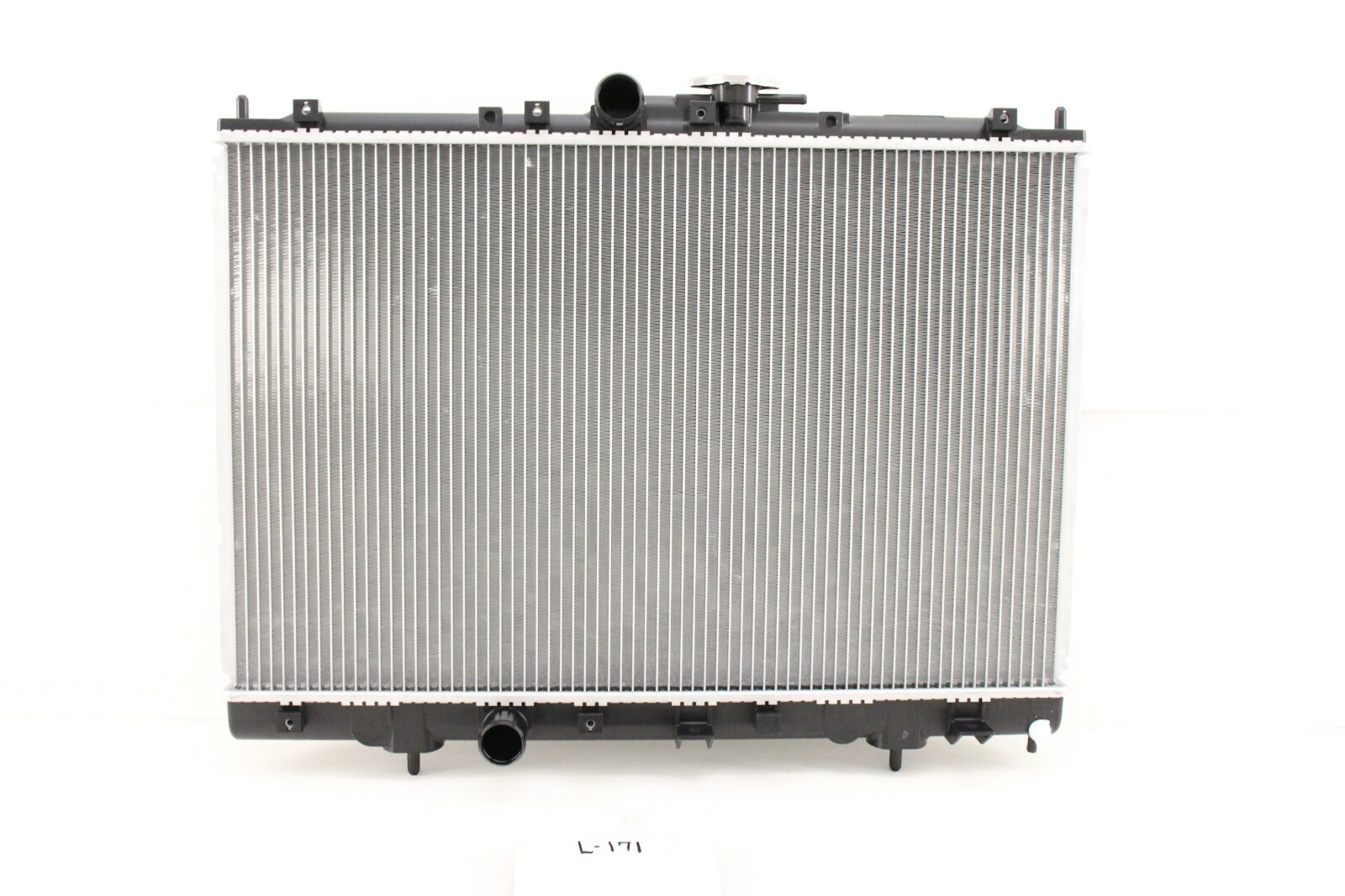 New OEM Radiator Mitsubishi Montero Pajero IO TR4 Pinin 1998-2007 