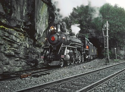 L&N 152 (4-6-2) w Kentucky Railway Museum trip Oct 1986 alternate 5 x 7 Photo