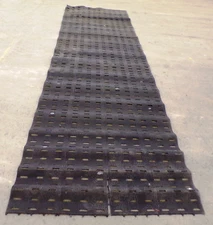 NOTRAX INTERLOCKING DRAINAGE MAT CHEMICAL RESISTANT 4' X 15', 12"X12" SQUARES
