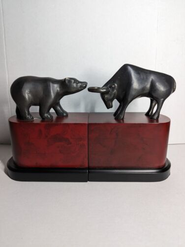 Wall Street Bull And Bear Bookends Excellent Condition! - Picture 1 of 8