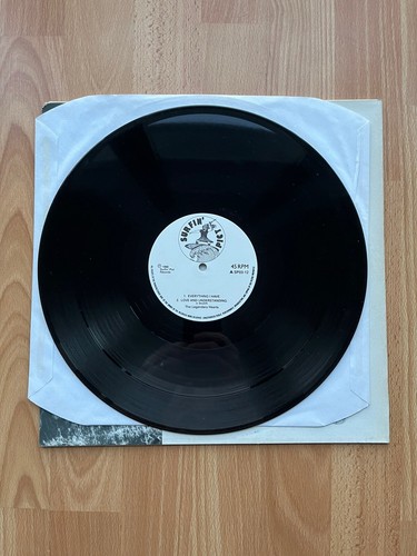 The Legendary Hearts In A World Like This SP03-12 Surfing’ Pict Records - Picture 4 of 7
