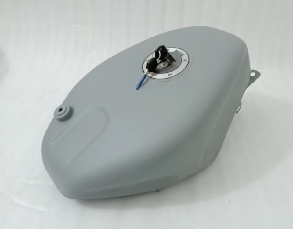 Suzuki RGV250 vj22 1991 -1994 Primer Steel Petrol Fuel Gas Tank With Cap |Fit - Image 4 of 4