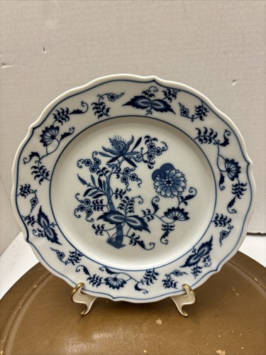 blue Danube blue onion china 8.5 salad plate lot of 2 a400 - Picture 3 of 7