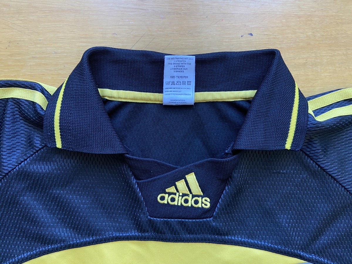 ウェア 2000s ADIDAS football goalkeeper shirt IMG_1611_2048x.jpg?v=1731507481