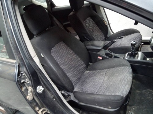 ZACISK HAMULCOWY PRZEDNI PRAWY / 2512053 DO KIA CEE ́D SPORTY WAGON ACTIVE - Zdjęcie 9 z 10